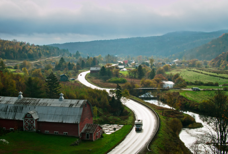 Moody Vt farm road web